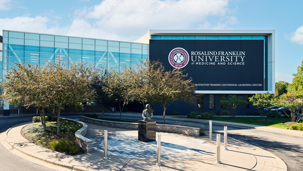 Rosalind Franklin University of Medicine and Science Campus Photo